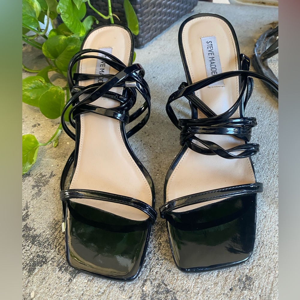 Steve Madden glossy black strappy heels
